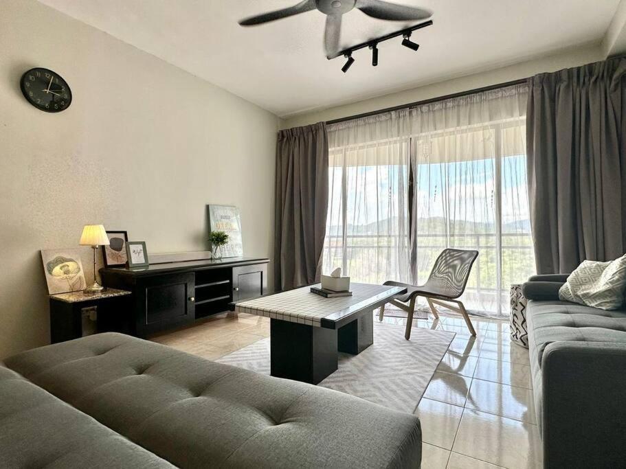 Casa Savoy - A Famosa Melaka Apartment